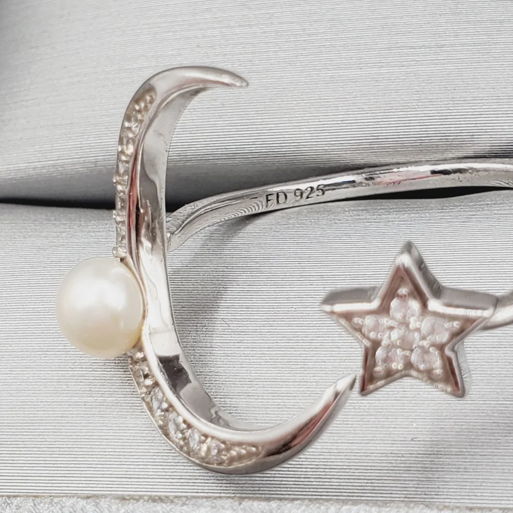 White Diamond Simulants & Pearl 925 Sterling Silver Moon & Star Ring